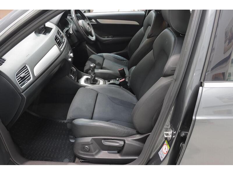 Audi Q3 2.0 TDI S line Euro 5 (s/s) 5dr - U209