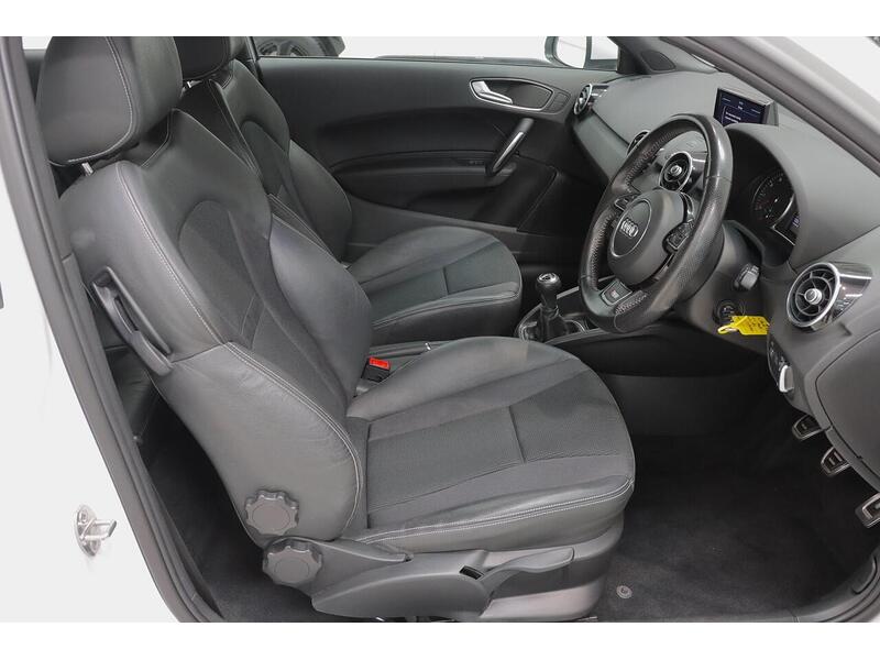 Audi A1 1.4 TFSI S line Euro 6 (s/s) 3dr - U211