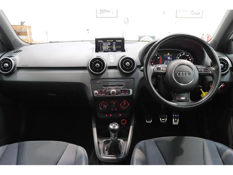 Audi A1 1.4 TFSI S line Euro 6 (s/s) 3dr - U211