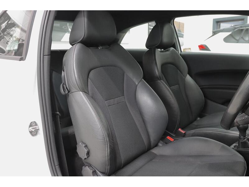 Audi A1 1.4 TFSI S line Euro 6 (s/s) 3dr - U211