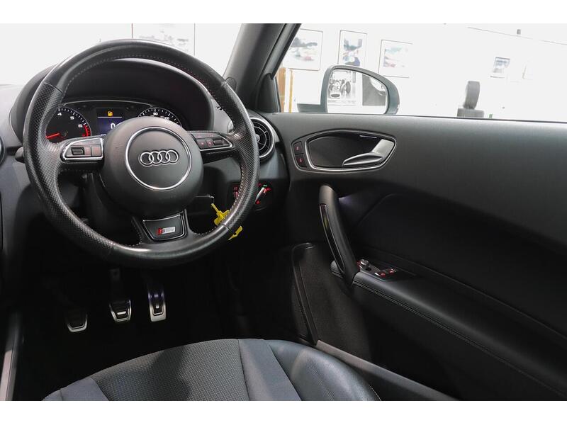 Audi A1 1.4 TFSI S line Euro 6 (s/s) 3dr - U211