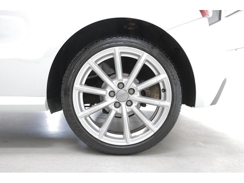 Audi A1 1.4 TFSI S line Euro 6 (s/s) 3dr - U211