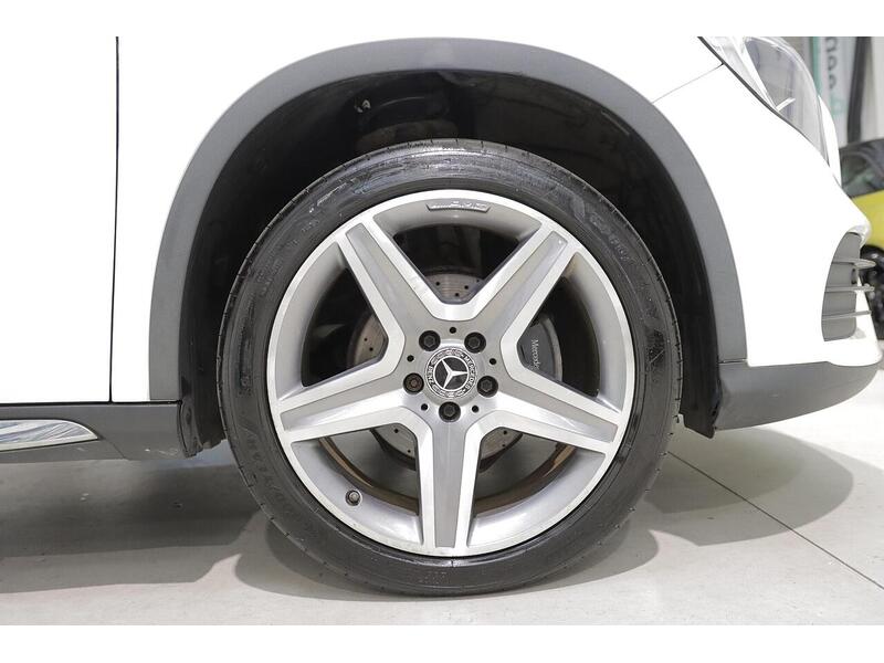 Mercedes-Benz GLA 1.6 GLA200 AMG Line Euro 6 (s/s) 5dr - U218