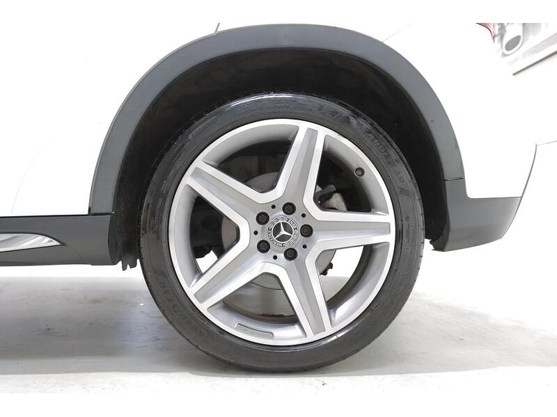 Mercedes-Benz GLA 1.6 GLA200 AMG Line Euro 6 (s/s) 5dr - U218