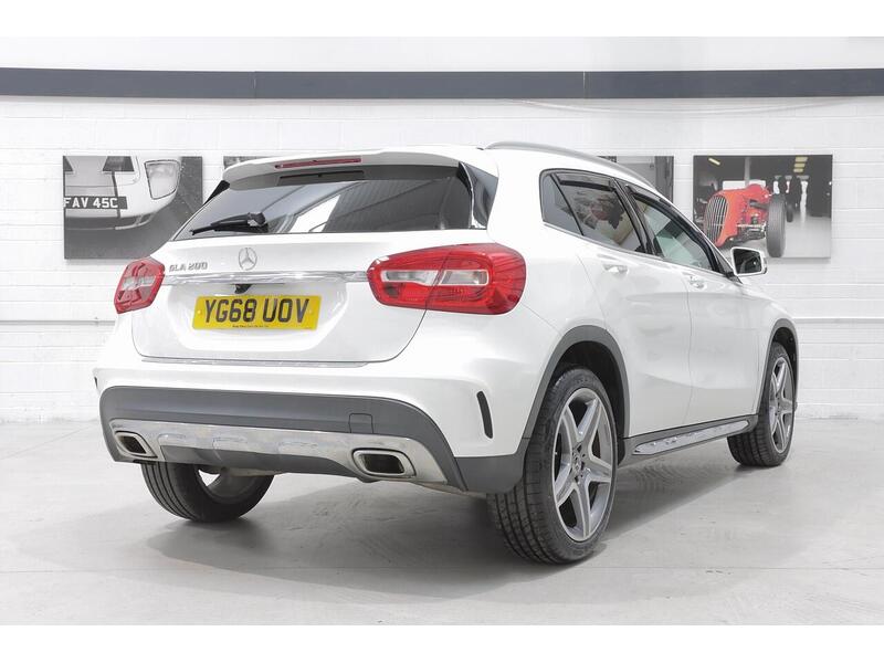 Mercedes-Benz GLA 1.6 GLA200 AMG Line Euro 6 (s/s) 5dr - U218