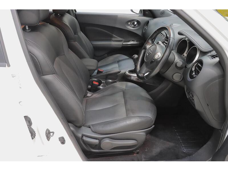 Nissan Juke 1.5 dCi Tekna Euro 6 (s/s) 5dr - U219