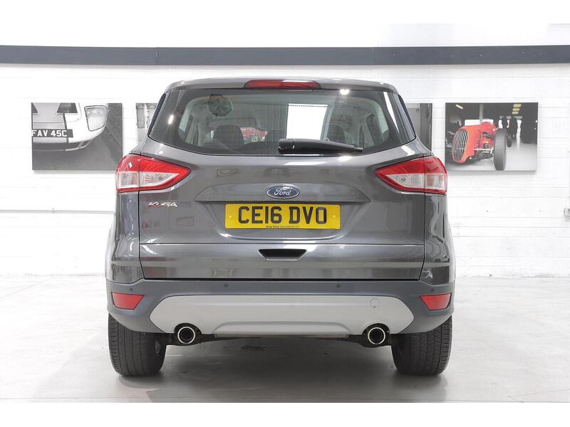 Ford Kuga 2.0 TDCi Zetec 2WD Euro 6 (s/s) 5dr - U231