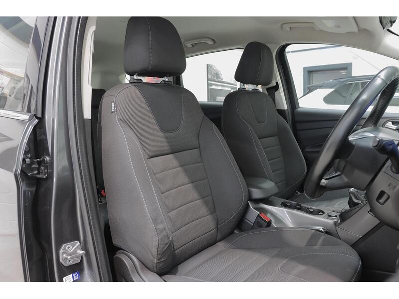 Ford Kuga 2.0 TDCi Zetec 2WD Euro 6 (s/s) 5dr - U231