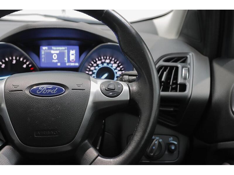 Ford Kuga 2.0 TDCi Zetec 2WD Euro 6 (s/s) 5dr - U231