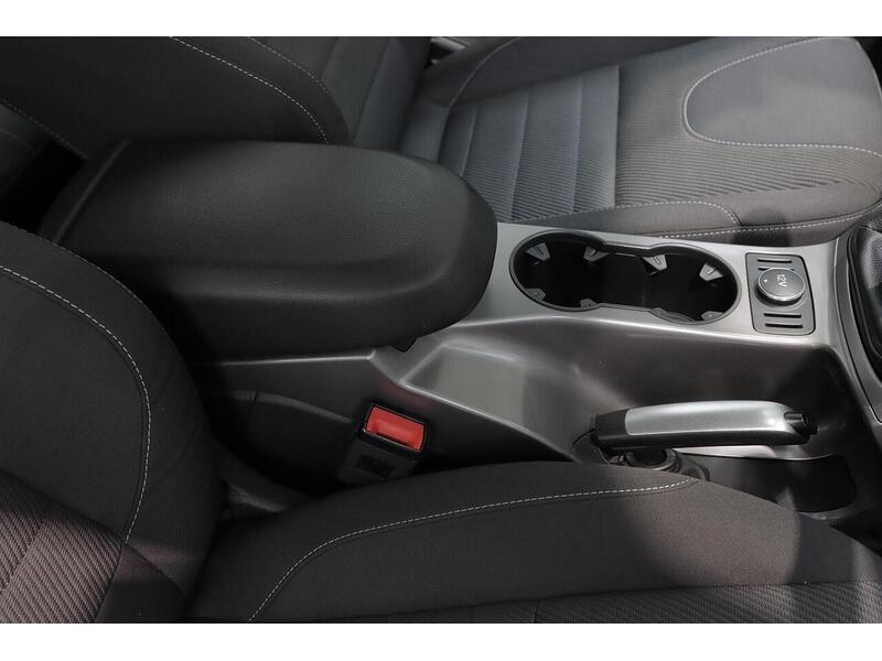 Ford Kuga 2.0 TDCi Zetec 2WD Euro 6 (s/s) 5dr - U231