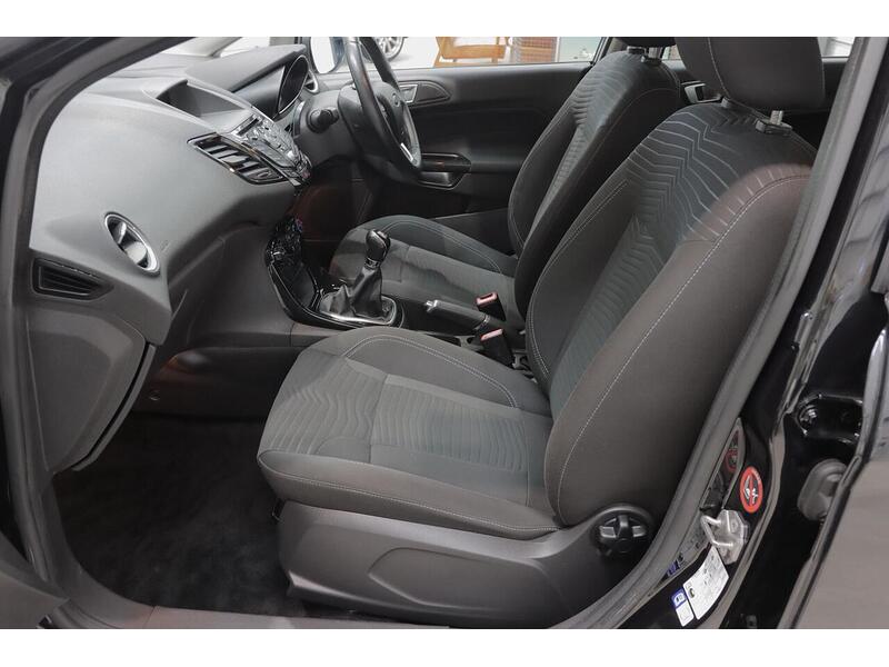 Ford Fiesta 1.25 Zetec Euro 5 5dr - U232