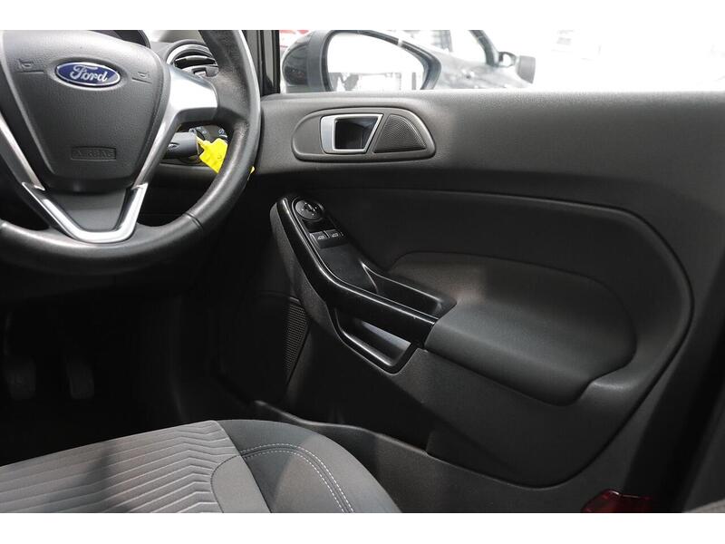 Ford Fiesta 1.25 Zetec Euro 5 5dr - U232