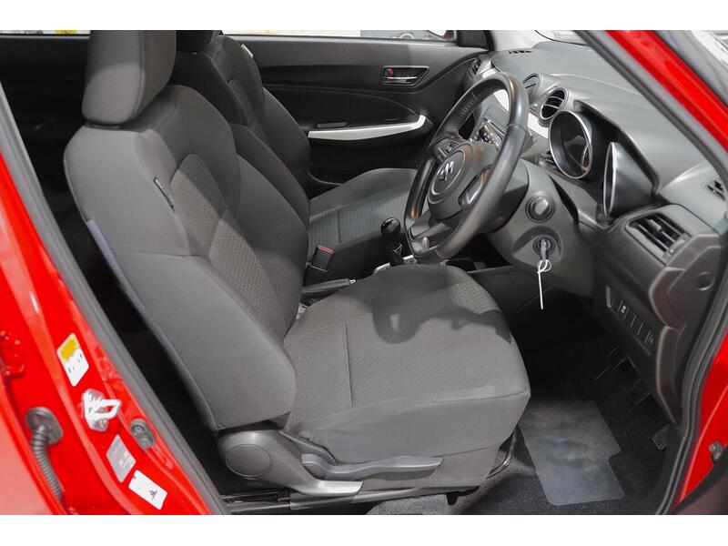 Suzuki Swift 1.2 Dualjet Attitude Euro 6 (s/s) 5dr - U236