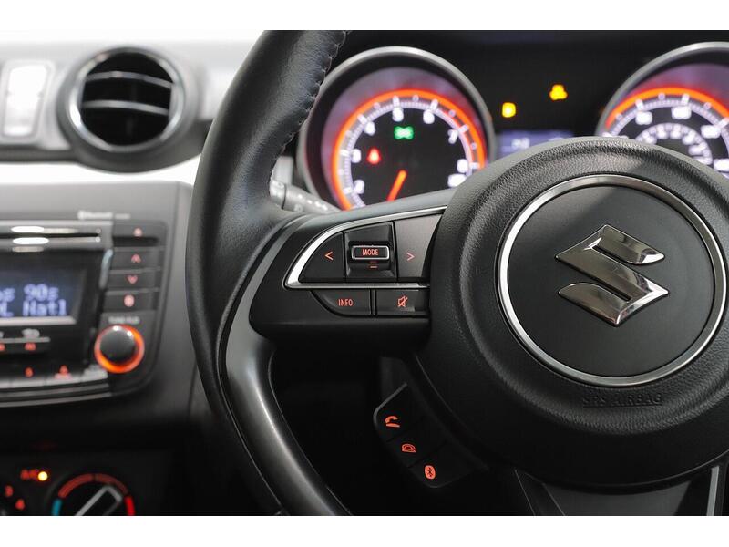 Suzuki Swift 1.2 Dualjet Attitude Euro 6 (s/s) 5dr - U236