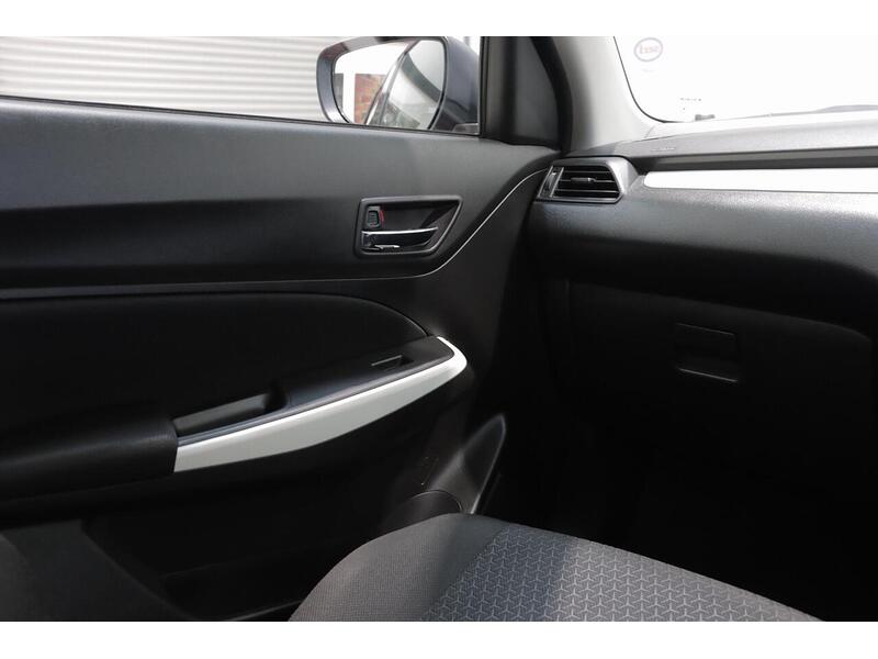 Suzuki Swift 1.2 Dualjet Attitude Euro 6 (s/s) 5dr - U236
