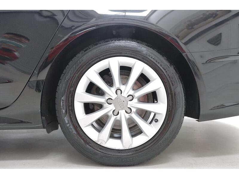 Audi A6 Saloon 2.0 TDI ultra SE Executive S Tronic Euro 6 (s/s) 4dr - U239