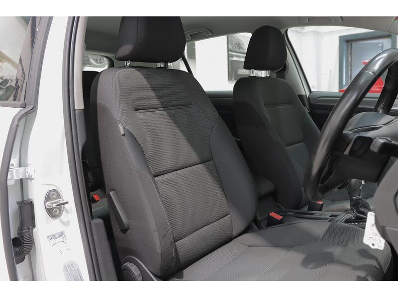 Volkswagen Golf 2.0 TDI BlueMotion Tech SE DSG Euro 5 (s/s) 5dr - U240