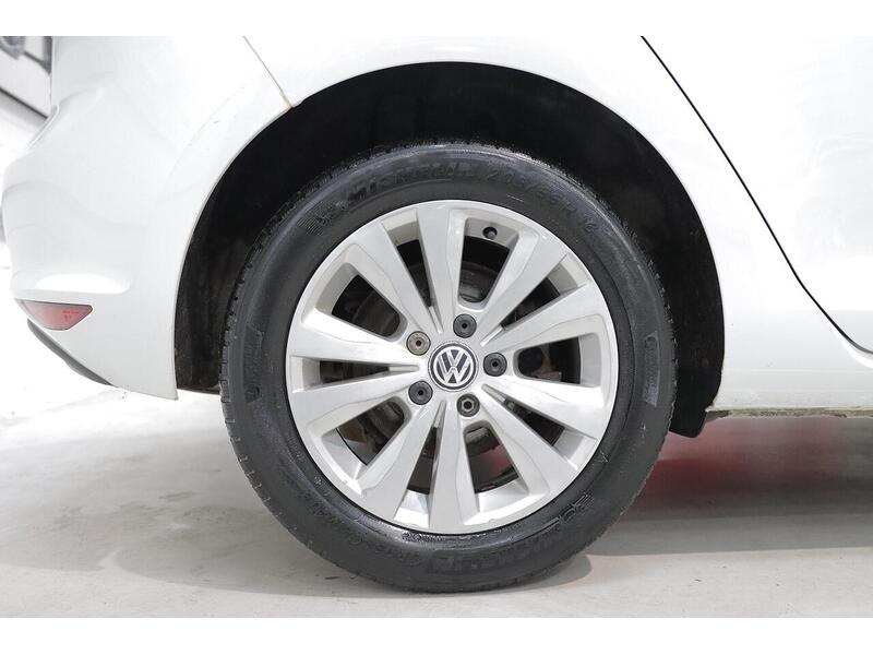 Volkswagen Golf 2.0 TDI BlueMotion Tech SE DSG Euro 5 (s/s) 5dr - U240