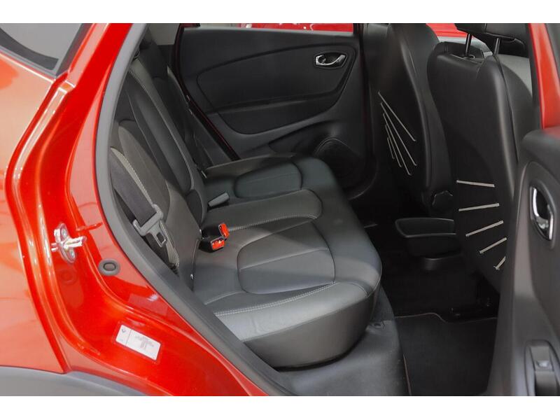 Renault Captur 0.9 TCe ENERGY Signature Nav Euro 6 (s/s) 5dr - U241