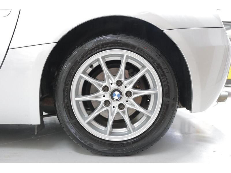 BMW Z4 2.2i SE Auto Euro 3 2dr - U242