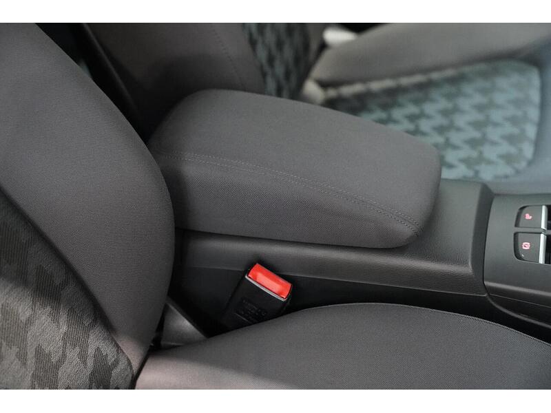Audi A3 Cabriolet 1.4 TFSI CoD SE Euro 6 (s/s) 2dr - U243