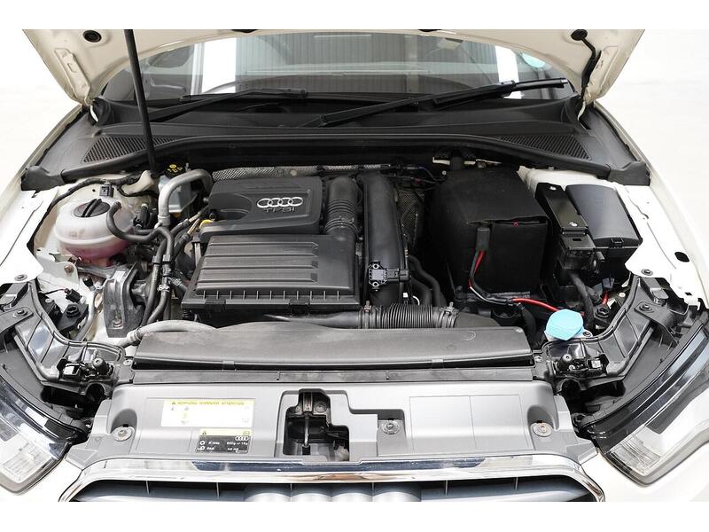 Audi A3 Cabriolet 1.4 TFSI CoD SE Euro 6 (s/s) 2dr - U243