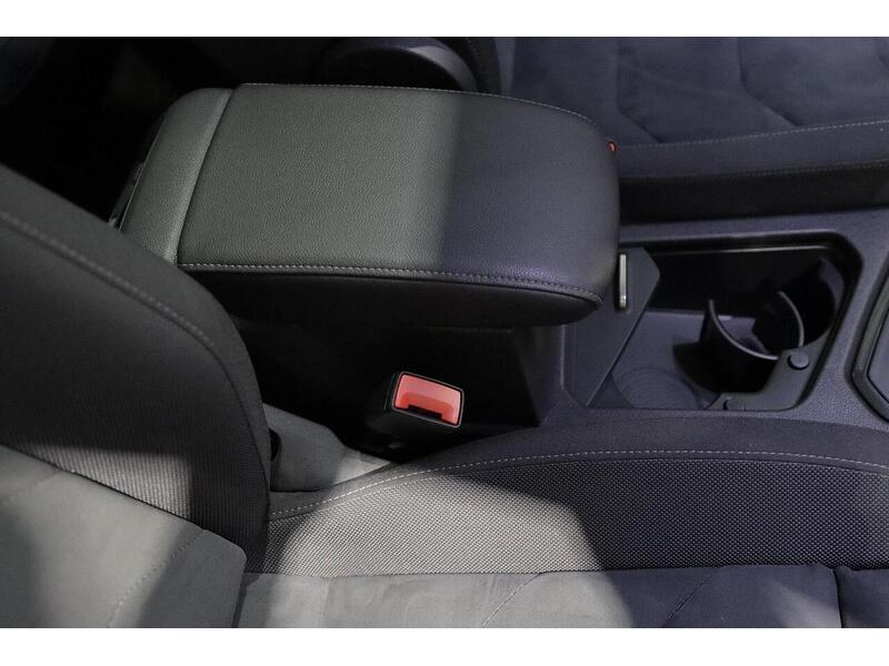 Volkswagen Tiguan Tiguan 2.0 TDI SEL DSG Euro 6 (s/s) 5dr - U29