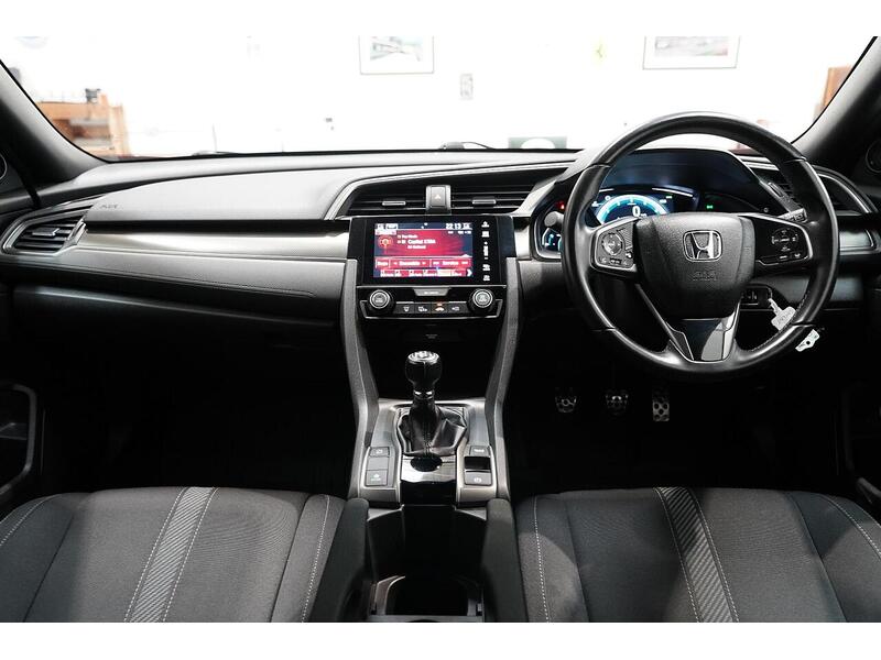 Honda Civic 1.0 VTEC Turbo SR Euro 6 (s/s) 5dr - U302