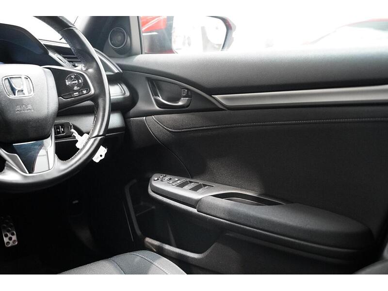 Honda Civic 1.0 VTEC Turbo SR Euro 6 (s/s) 5dr - U302