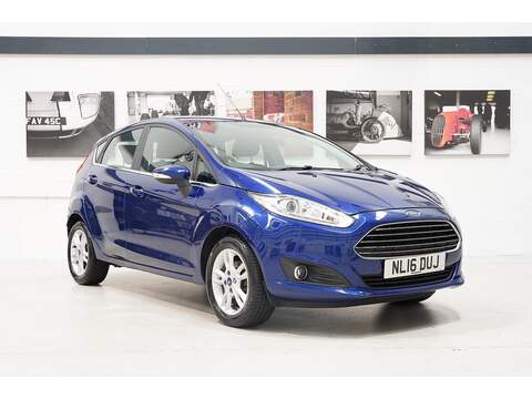 Ford Fiesta Captur Dynamique Nav SUV 1 Manual Diesel