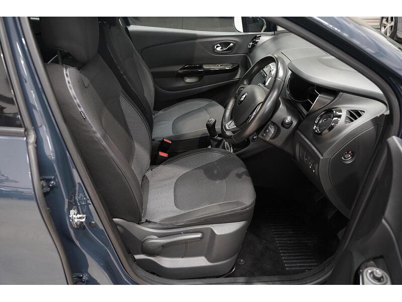 Renault Captur 1.5 dCi ENERGY Dynamique Nav Euro 6 (s/s) 5dr - U308