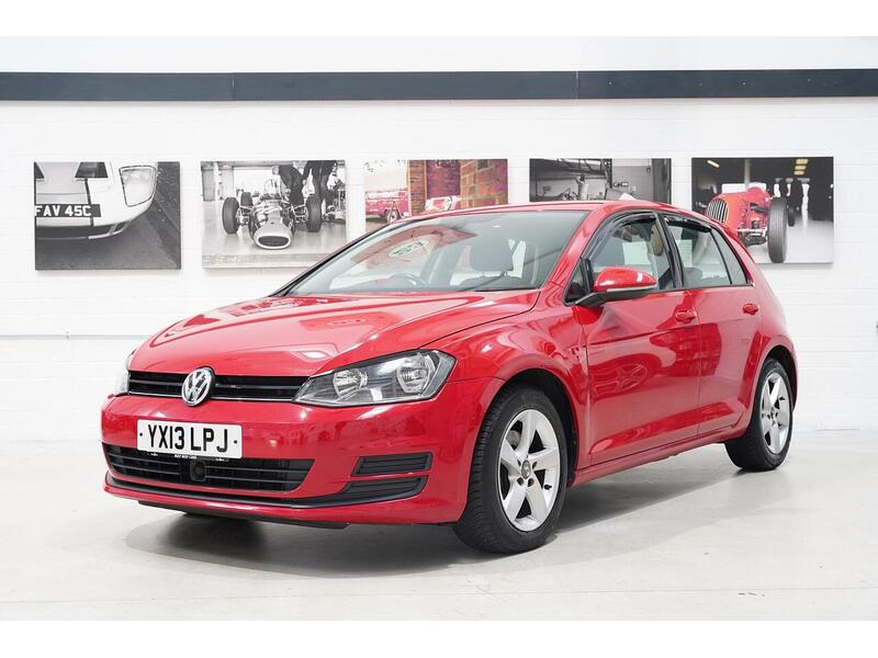 Volkswagen Golf 2.0 TDI BlueMotion Tech SE Hatchback 5dr Diesel Manual Euro 5 (s/s) (150 ps) - U324