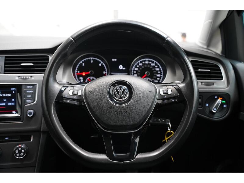 Volkswagen Golf 2.0 TDI BlueMotion Tech SE Hatchback 5dr Diesel Manual Euro 5 (s/s) (150 ps) - U324