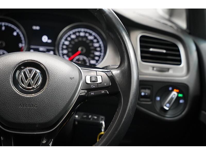 Volkswagen Golf 2.0 TDI BlueMotion Tech SE Hatchback 5dr Diesel Manual Euro 5 (s/s) (150 ps) - U324
