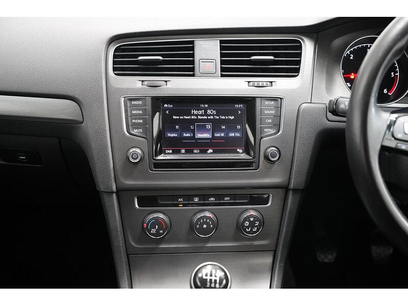 Volkswagen Golf 2.0 TDI BlueMotion Tech SE Hatchback 5dr Diesel Manual Euro 5 (s/s) (150 ps) - U324