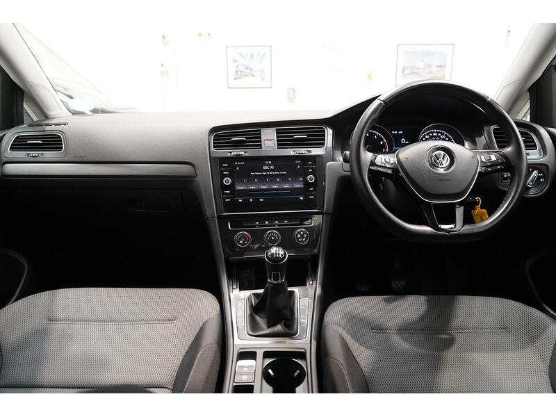 Volkswagen Golf 1.4 TSI BlueMotion Tech SE Nav Euro 6 (s/s) 5dr - U334