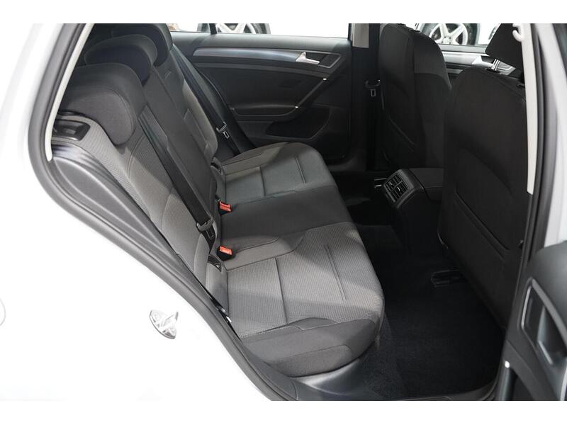Volkswagen Golf 1.4 TSI BlueMotion Tech SE Nav Euro 6 (s/s) 5dr - U334