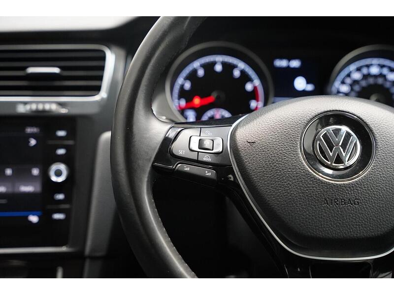 Volkswagen Golf 1.4 TSI BlueMotion Tech SE Nav Euro 6 (s/s) 5dr - U334