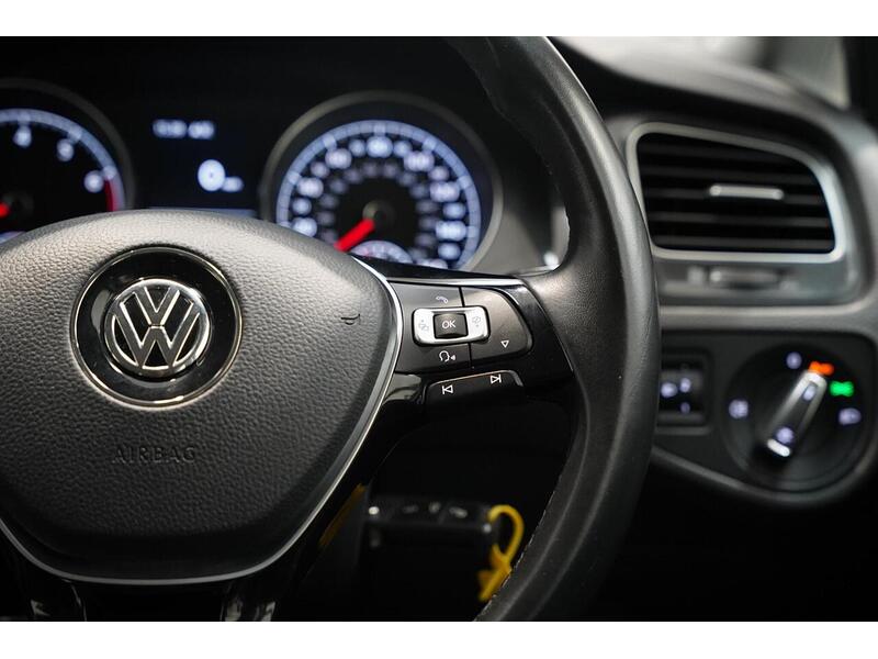 Volkswagen Golf 1.4 TSI BlueMotion Tech SE Nav Euro 6 (s/s) 5dr - U334
