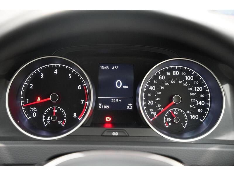 Volkswagen Golf 1.4 TSI BlueMotion Tech SE Nav Euro 6 (s/s) 5dr - U334
