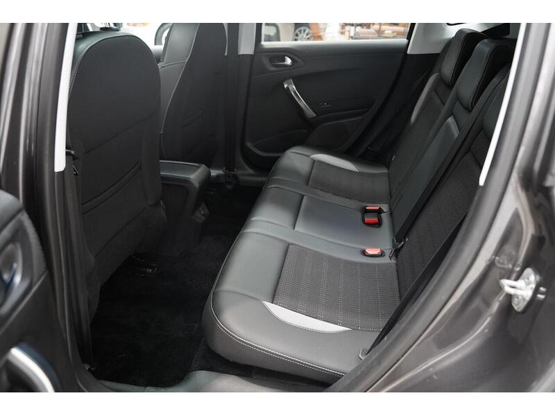 Peugeot 2008 1.2 PureTech Allure Premium Euro 6 (s/s) 5dr - U341