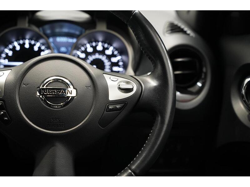 Nissan Juke 1.2 DIG-T Tekna Euro 6 (s/s) 5dr - U346