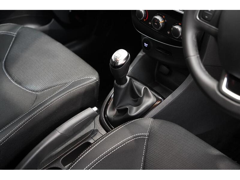 Renault Clio 1.2 16V Dynamique Nav Euro 6 5dr - U347