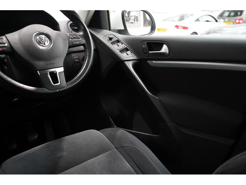 Volkswagen Tiguan 2.0 TDI BlueMotion Tech Match Edition 2WD Euro 6 (s/s) 5dr - U365
