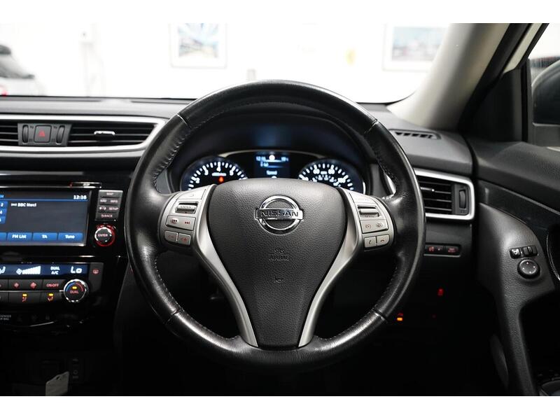 Nissan X-Trail X-Trail n-tec SUV 1 Manual Petrol - U367