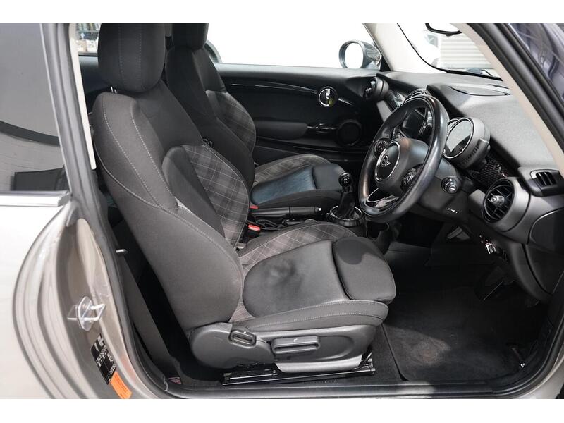MINI Hatch 2.0 Cooper S Euro 6 (s/s) 3dr - U370