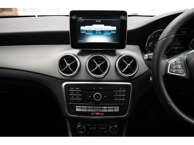 Mercedes-Benz CLA 1.6 CLA180 Sport Coupe Euro 6 (s/s) 4dr - U371