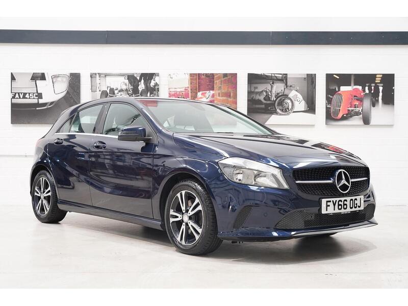 Mercedes-Benz A Class 1.6 A180 SE (Executive) Euro 6 (s/s) 5dr - U384