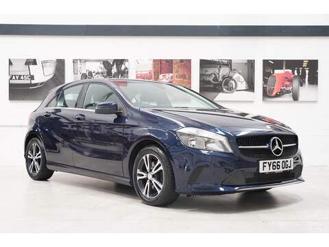 Mercedes-Benz A Class Clio Dynamique Nav Hatchback 1 Manual Petrol