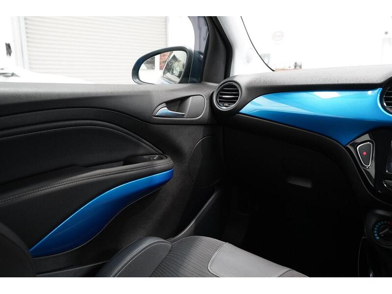 Vauxhall ADAM 1.2i ENERGISED Euro 6 3dr - U386